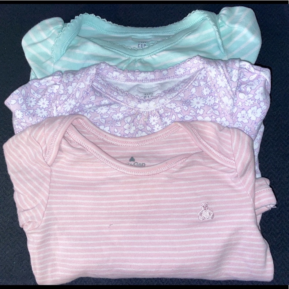 BABY GAP onesies